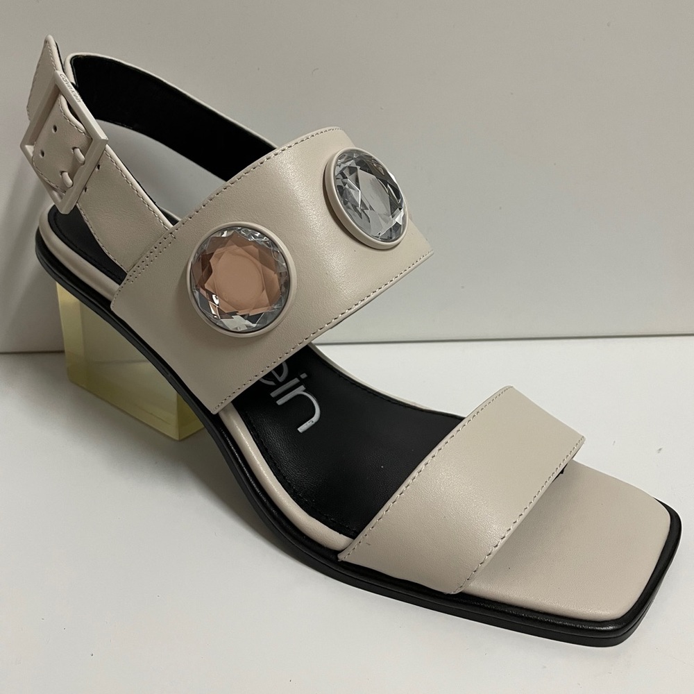 Kadyn Calvin Klein NEW!